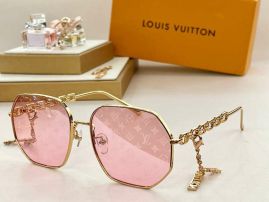 Picture of LV Sunglasses _SKUfw55794501fw